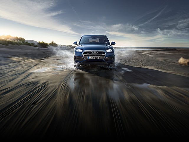 Audi Q5 2017 in the First Driving report
