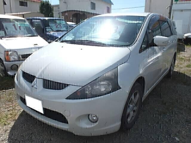 MITSUBISHI GRANDIS
