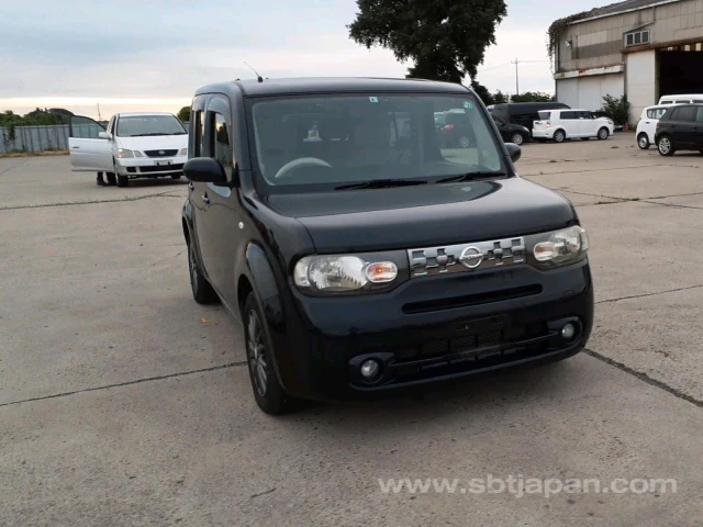 NISSAN CUBE