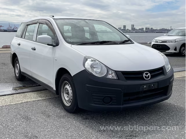 MAZDA FAMILIA VAN