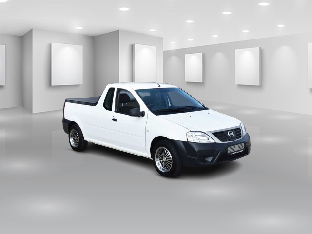 Nissan NP200